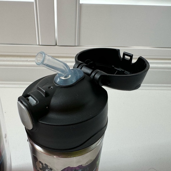 Excellent condition kids Turvis Tumbler & insulated bottle Marvel Spider-Man $50 - Picture 2 of 4